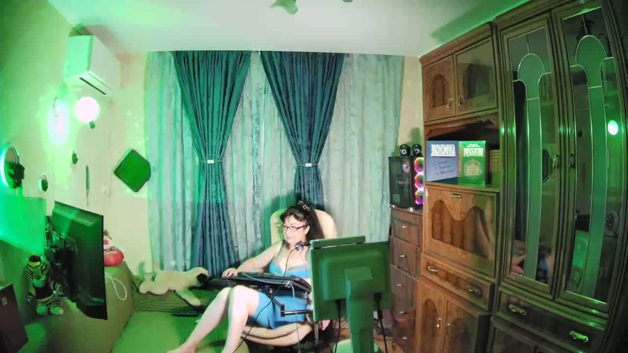 Infodar Live Sex December 18, 2025