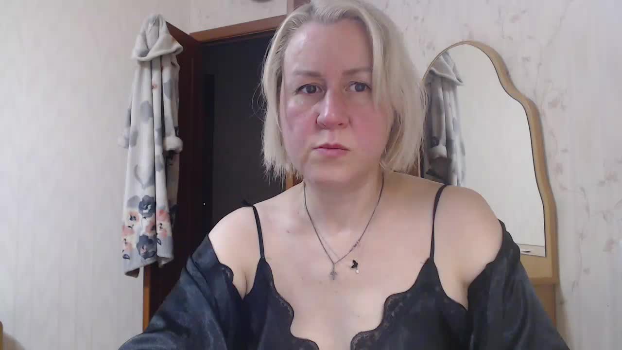 MilenaGerl Live Sex December 13, 2025