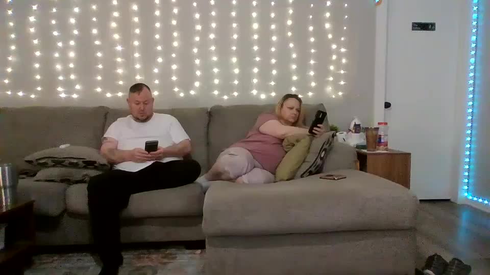 victoriaandjesse Live Sex December 18, 2025
