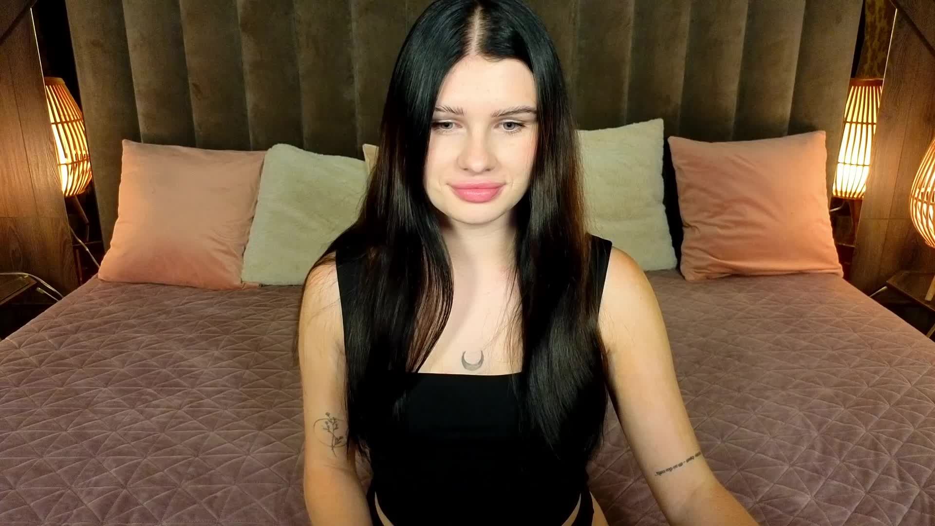 NeylaCharm Live Sex December 14, 2025