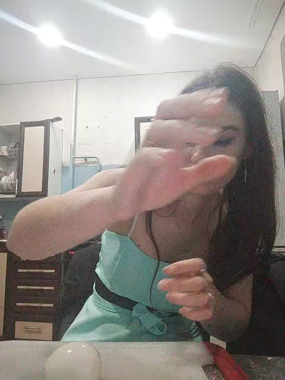 Sinner-5 Live Sex December 14, 2025