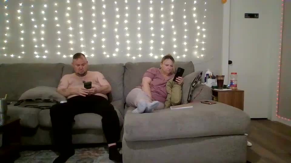 victoriaandjesse Live Sex December 18, 2025