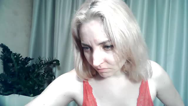 mariska-kiska Live Sex December 19, 2025