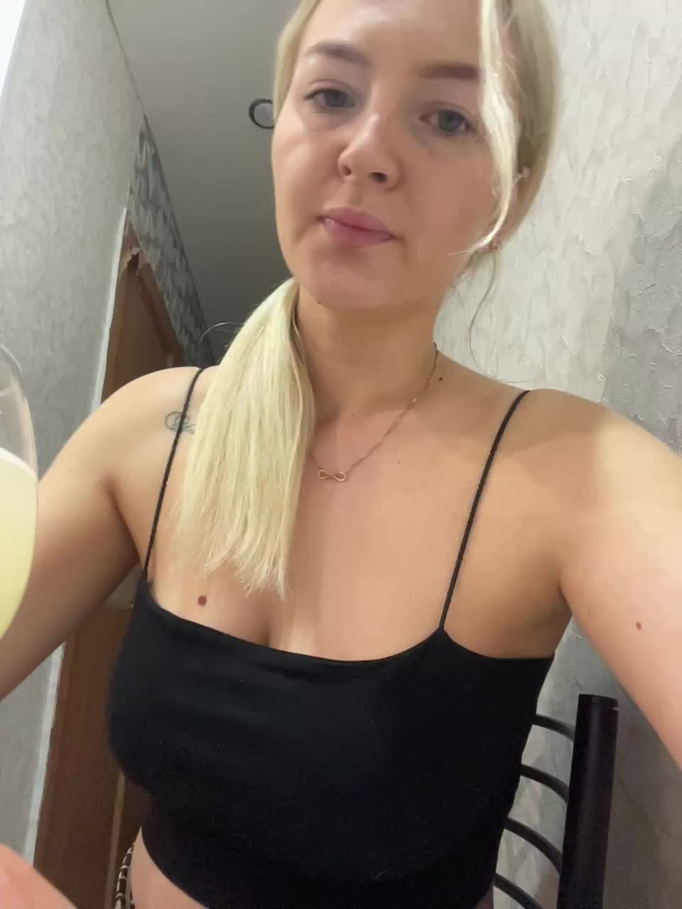 Marysik Live Sex December 13, 2025