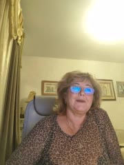 KarinkaSweet Live Sex December 14, 2025