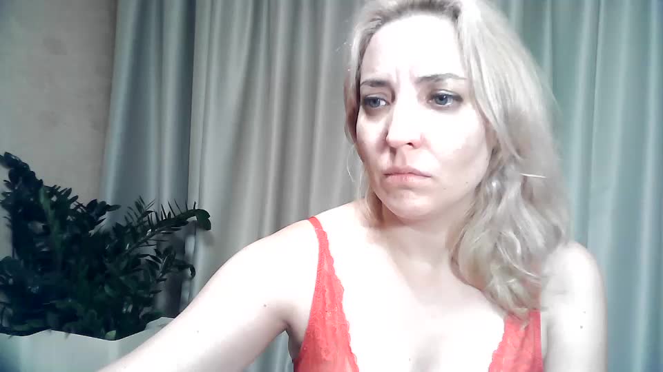 mariska-kiska Live Sex December 19, 2025