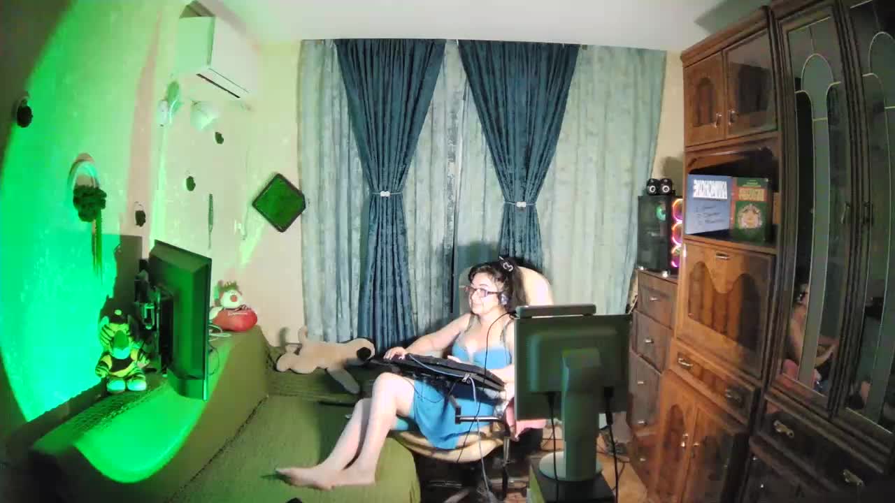 Infodar Live Sex December 18, 2025