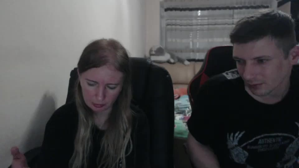 jenisandpeter Live Sex December 19, 2025