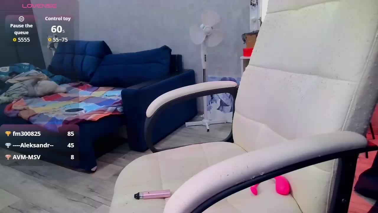 cuteb1tch Live Sex December 17, 2025