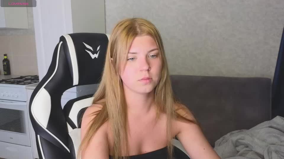 _kirieshka Live Sex December 14, 2025