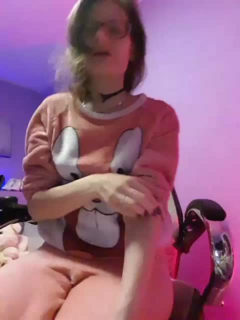 analiMilana Live Sex December 14, 2025