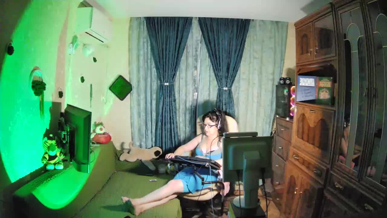 Infodar Live Sex December 18, 2025