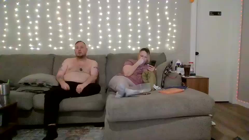 victoriaandjesse Live Sex December 18, 2025