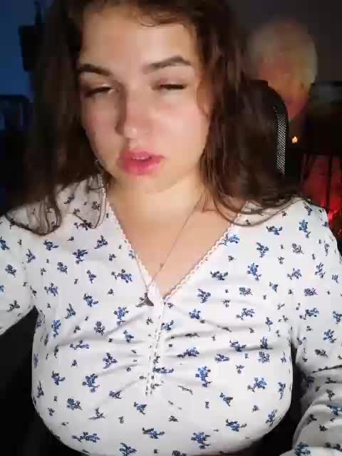 YulkaShpulka Live Sex December 13, 2025