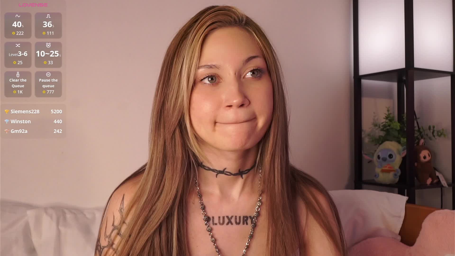 PLUXURY- Live Sex December 18, 2025