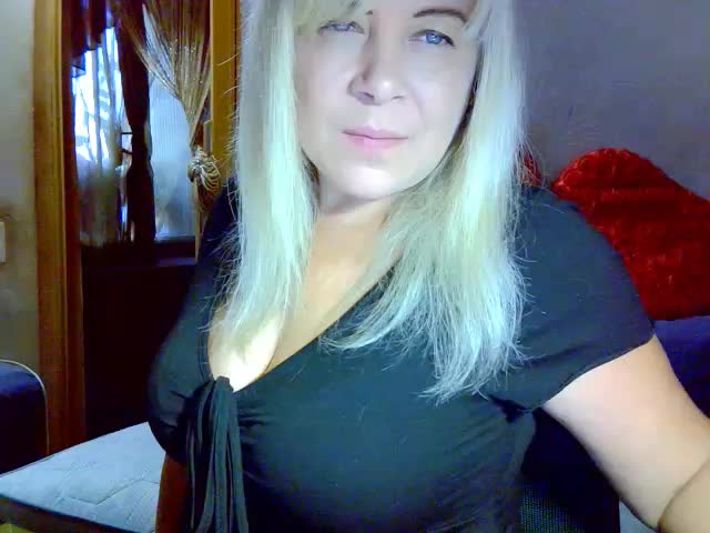 Savan35na Live Sex December 17, 2025