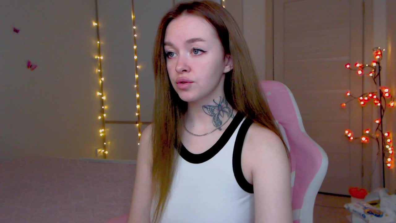 NaughtyMable Live Sex December 18, 2025