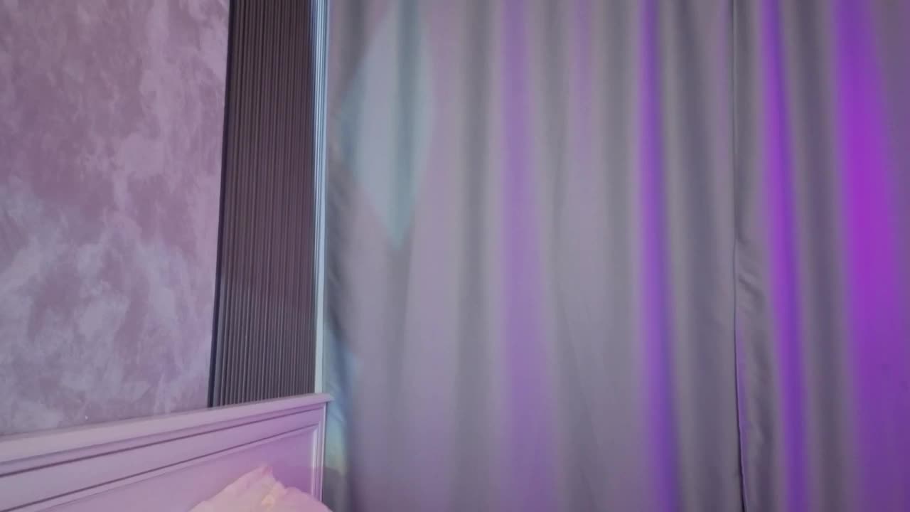 vialeta-baby Live Sex December 17, 2025