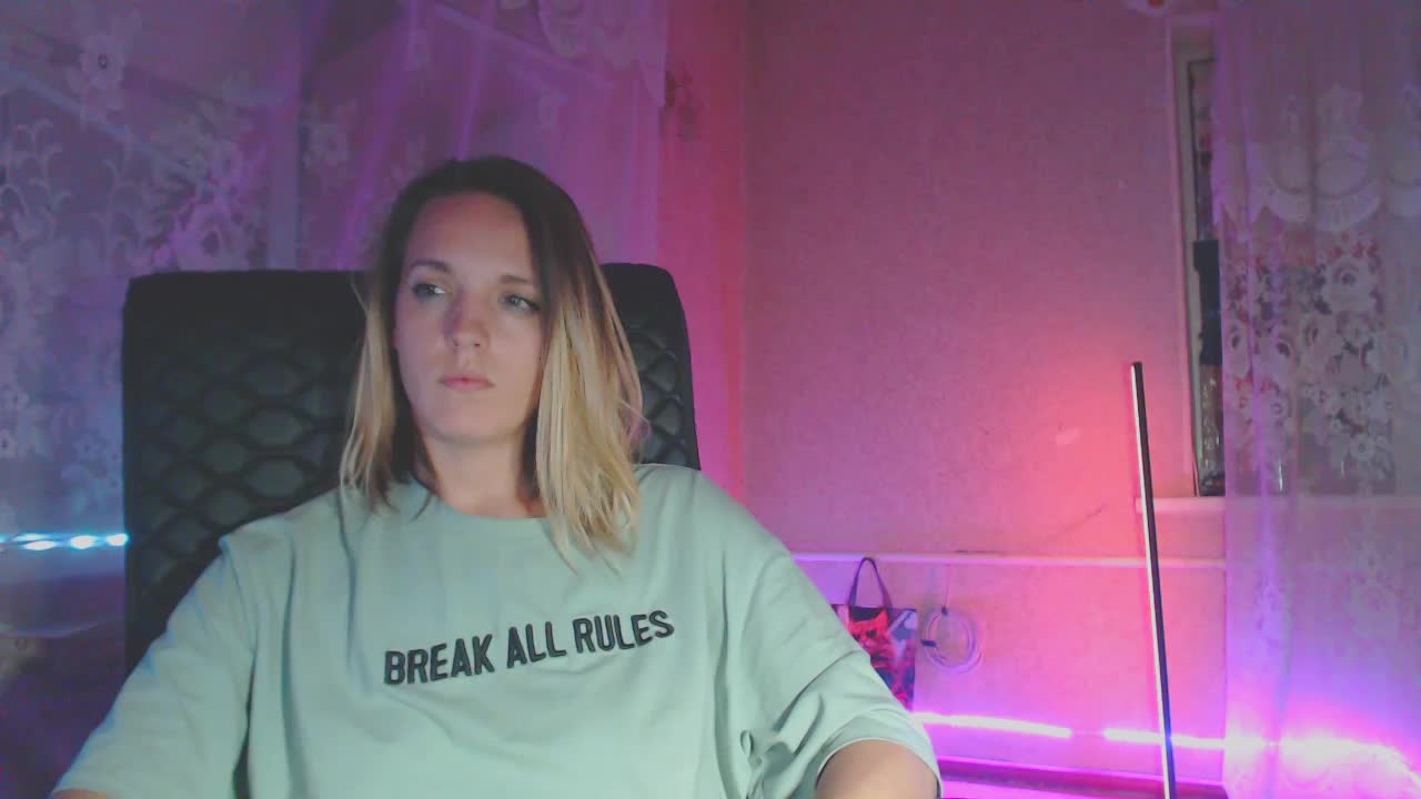 Babymuro4ka Live Sex December 17, 2025