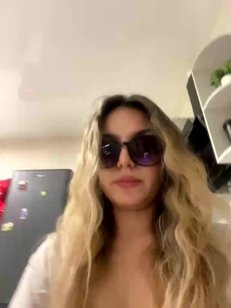 JULIE21 Live Sex December 13, 2025