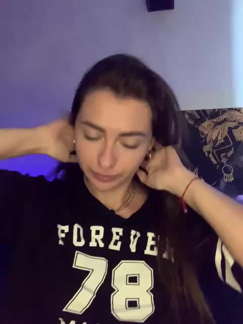 WILDGIRL Live Sex December 19, 2025