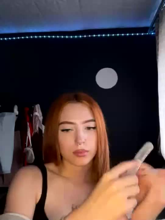 Bestie1-1 Live Sex December 13, 2025