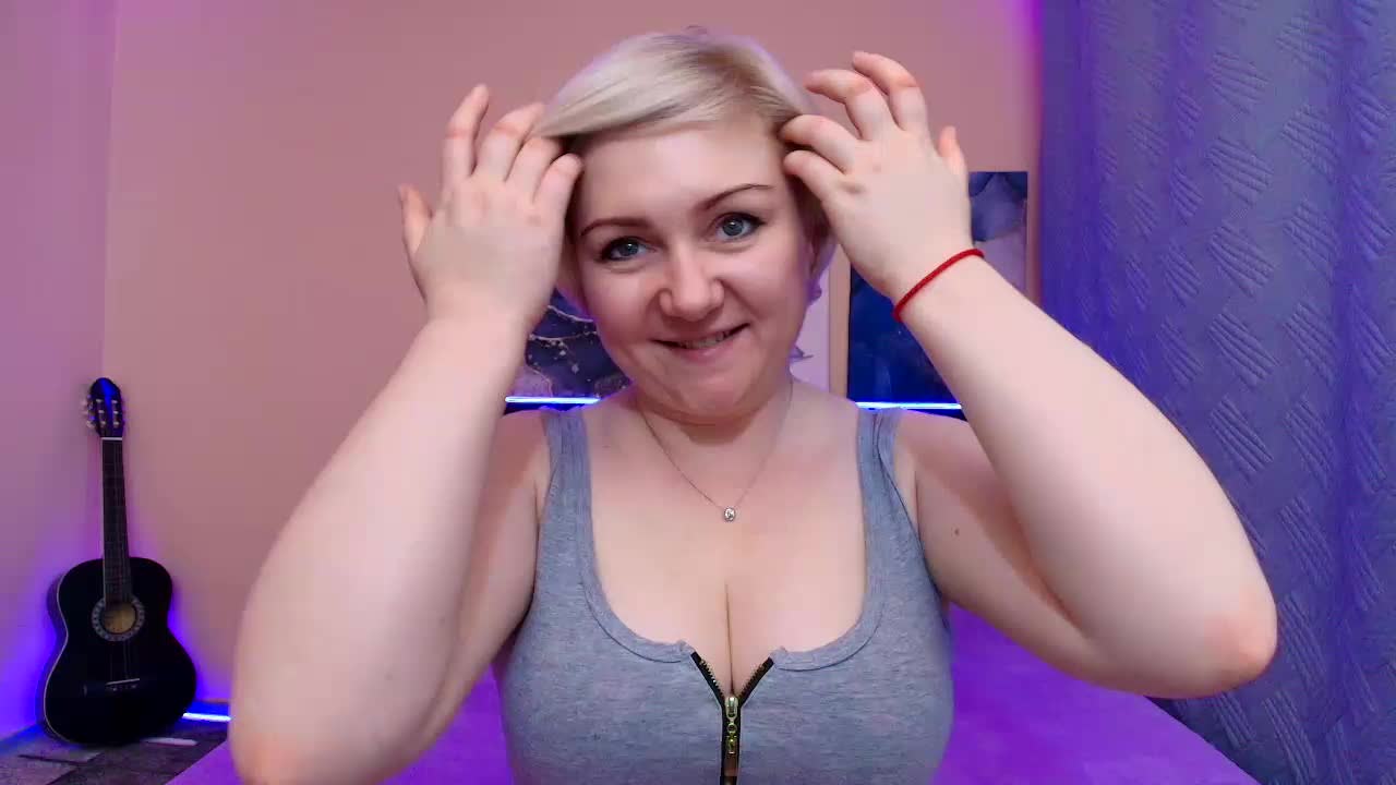 Blond-Pearl Live Sex August 31, 2025