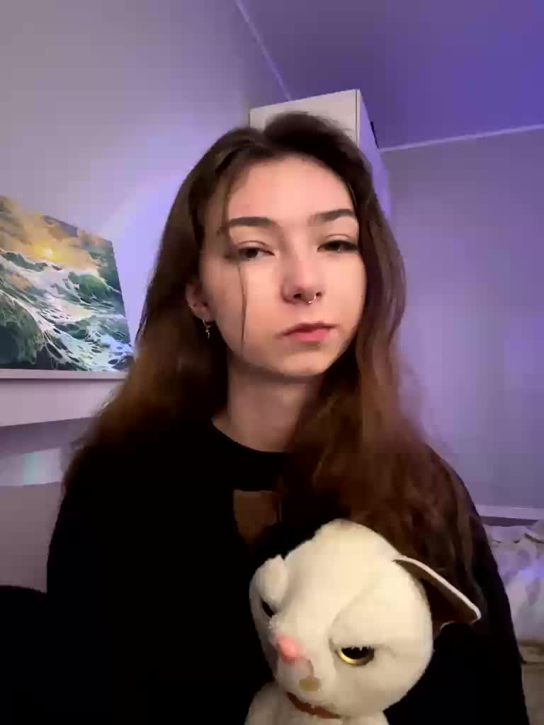 ShyAlya Live Sex December 17, 2025