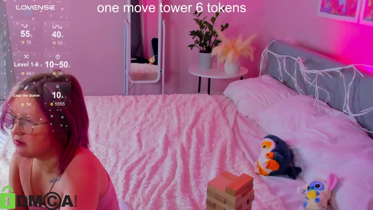 Sara-Moor Live Sex December 17, 2025