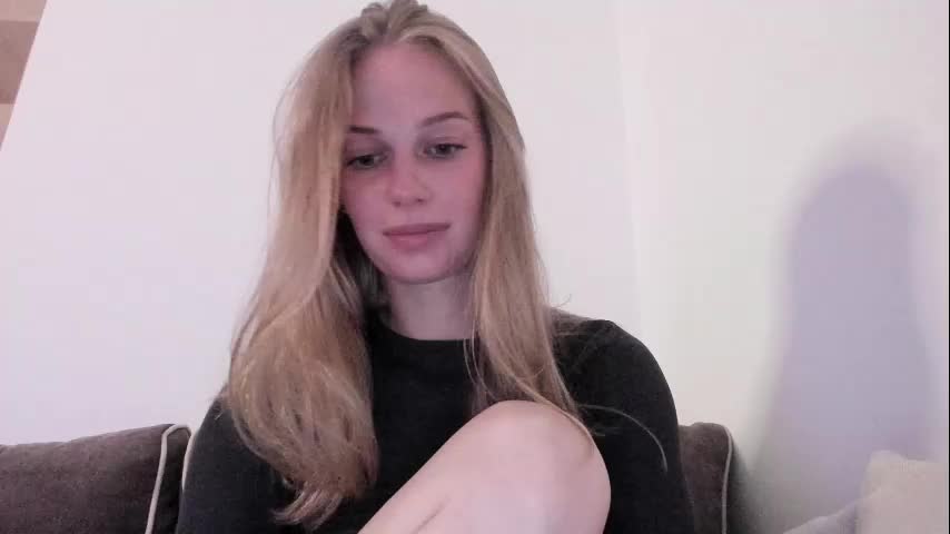 magic_couple13 Live Sex December 13, 2025