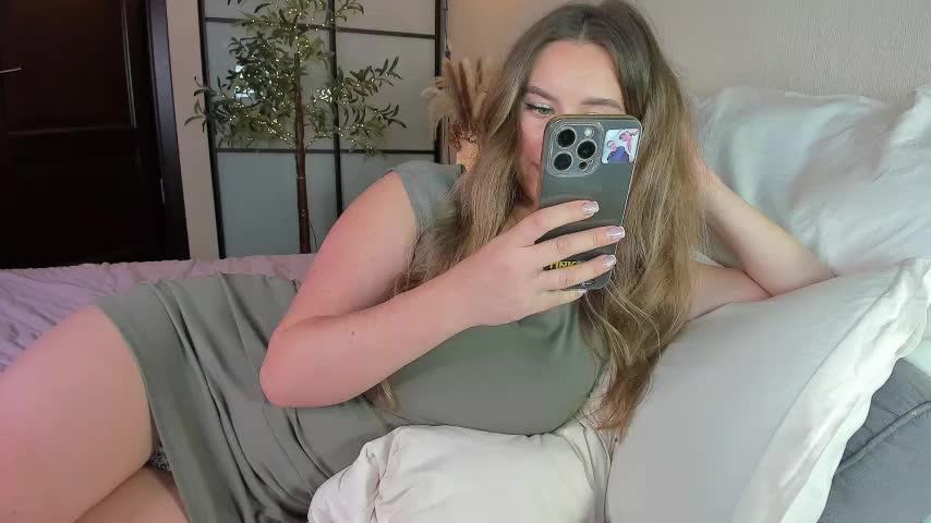 Roxana_Moon Live Sex December 13, 2025