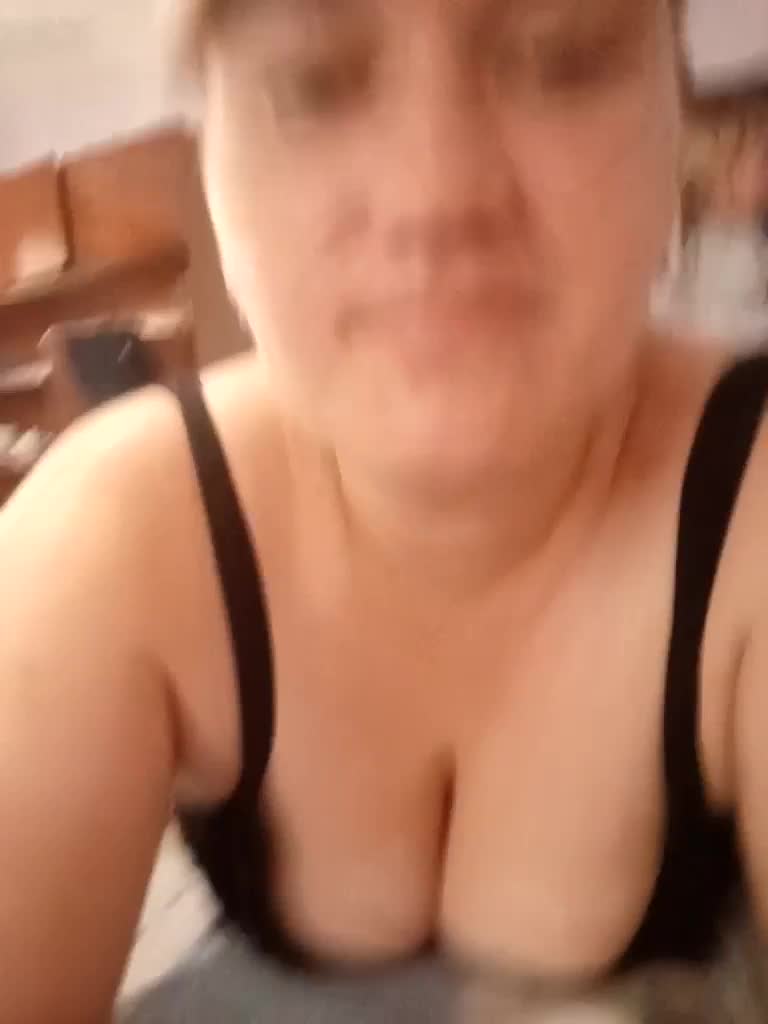 HollyLaBerry Live Sex August 31, 2025