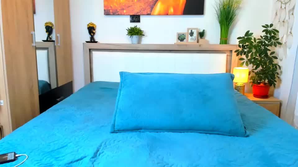 sweetangell69_ Live Sex December 14, 2025