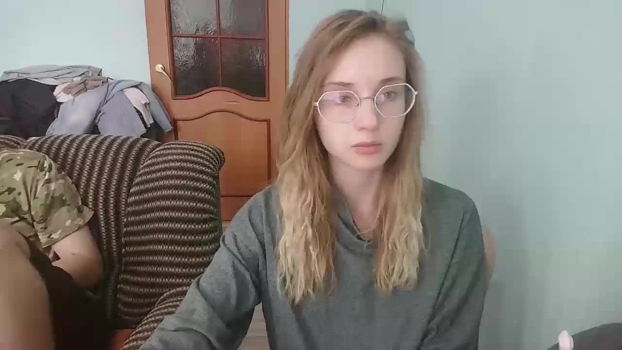 emolina Live Sex December 14, 2025