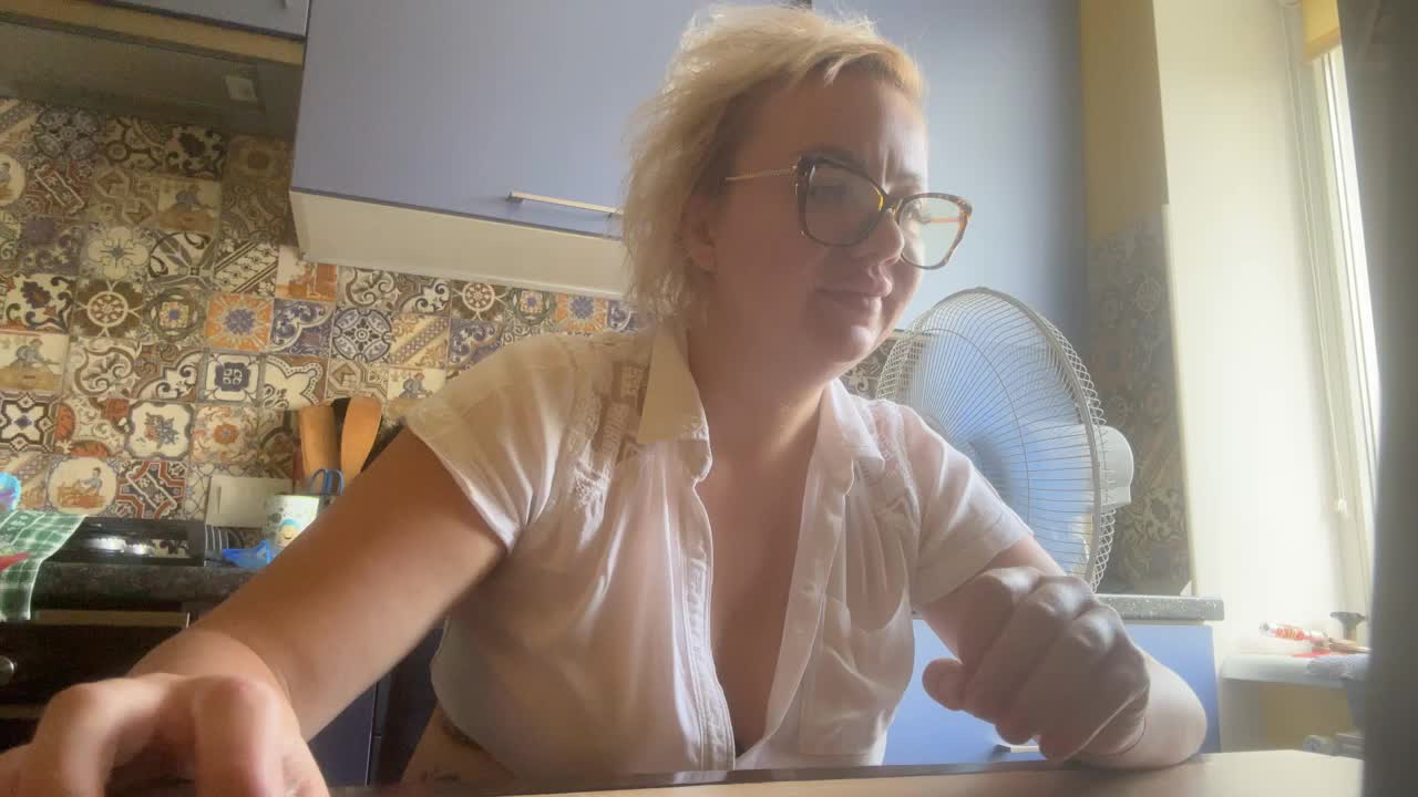 Oksana494 Live Sex December 15, 2025