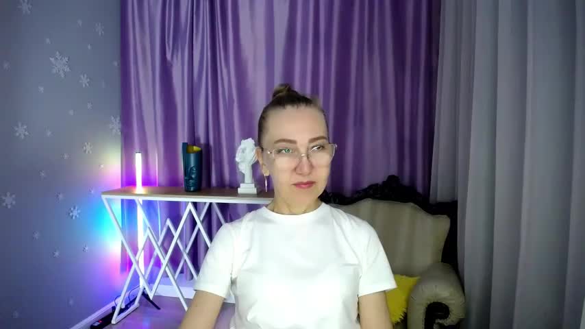 queen_a_n_i Live Sex December 13, 2025