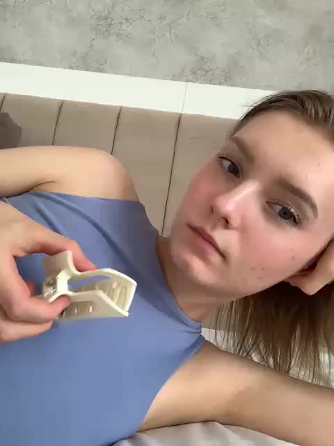 -Nezukoo- Live Sex December 18, 2025