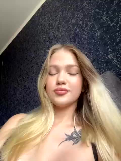 Superkisa Live Sex August 31, 2025