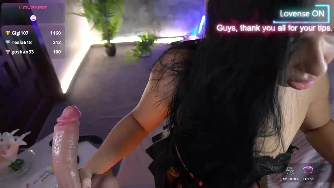 WildLora Live Sex December 13, 2025