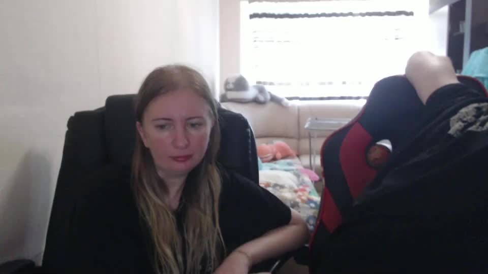 jenisandpeter Live Sex December 19, 2025