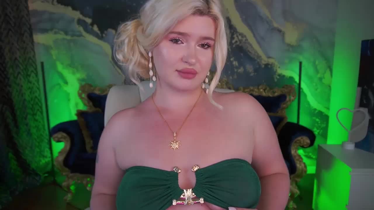 AnoraJoy Live Sex December 17, 2025