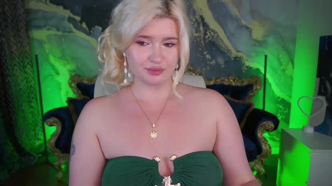 AnoraJoy Live Sex December 17, 2025