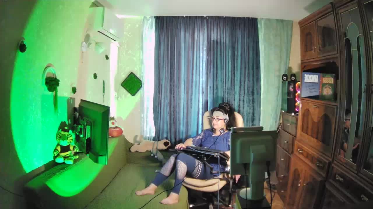 Infodar Live Sex December 18, 2025