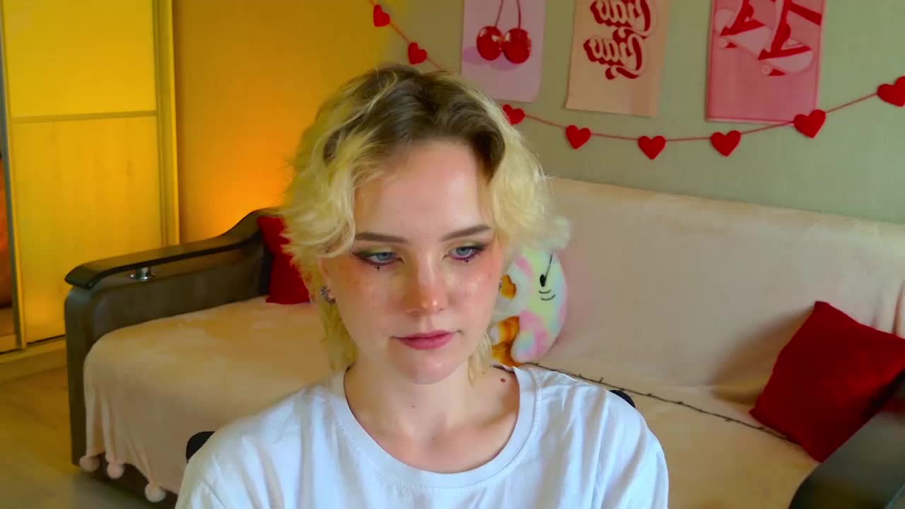 Cool-Love Live Sex December 17, 2025