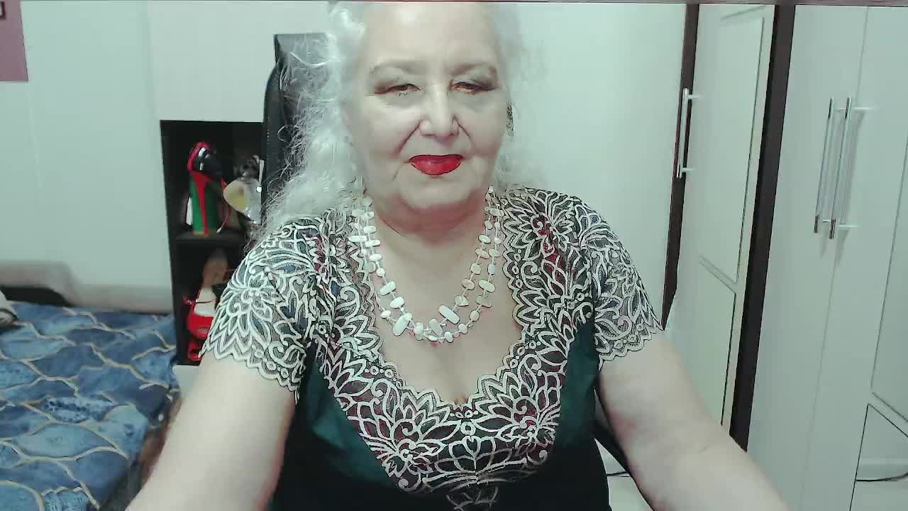 GrannyWants Live Sex December 17, 2025