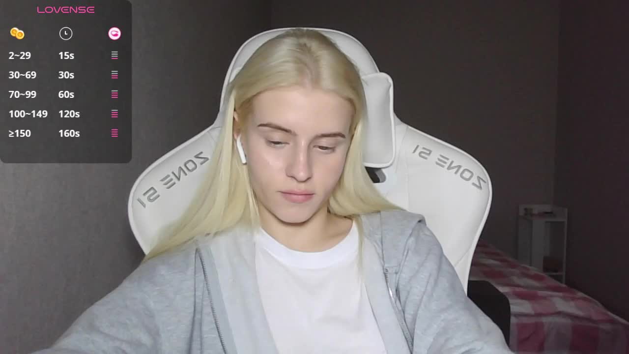 Helga_Pataki Live Sex December 14, 2025