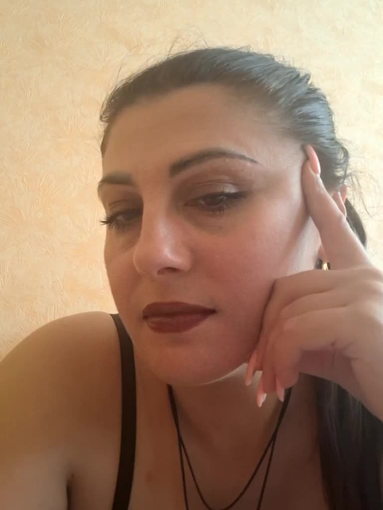 AmyRoses Live Sex December 18, 2025