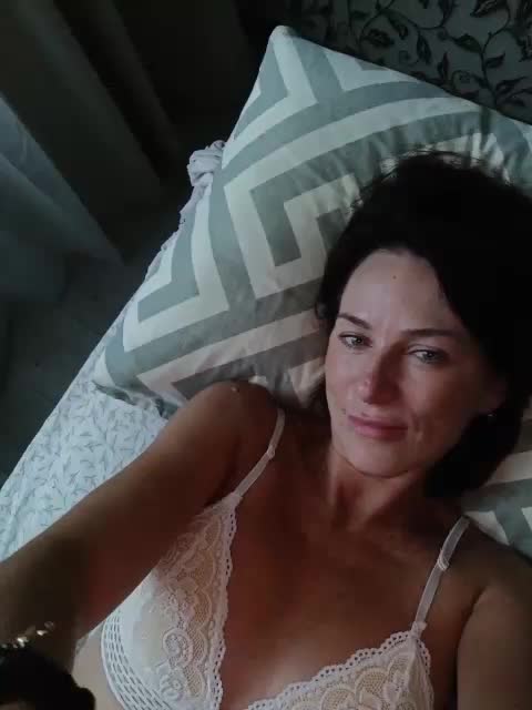 Agnes77 Live Sex December 13, 2025