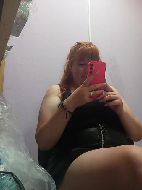 MiaLovely Live Sex December 14, 2025