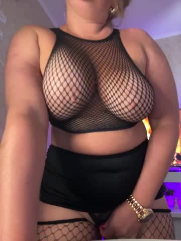 VictoriaFoxxx Live Sex December 14, 2025